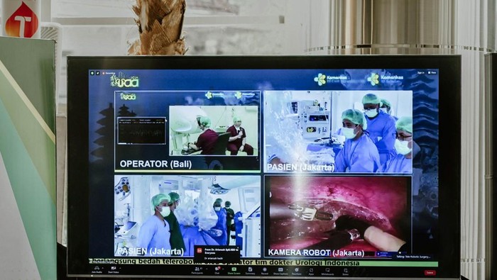 Telesurgery