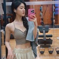 Untuk lebih cepat turun berat badan, Zhao Lusi juga tidak lupa rutin berolahraga. Wanita yang dijuluki Ratu Drama China tersebut memilih latihan yoga dan pilates. Foto: Instagram Zhao Lusi