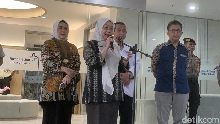Direktur Utama RSUD Tarakan Dian Ekowati dan jajaran. (Taufiq/detikcom)