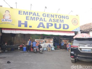 Mencicipi Sedapnya Rasa Autentik Empal Gentong Khas Cirebon H Apud
