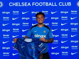 Kalau Bukan demi Uang, Ngapain Sancho ke Chelsea?