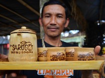 Keren! Cangkir Ini Terbuat dari Bambu