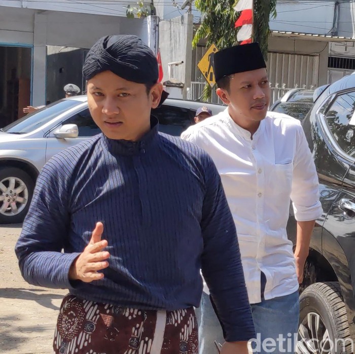 Mochamad Nur Arifin dan wakilnya Syah Mohammad Natanegara