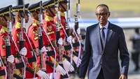 Presiden Rwanda Paul Kagame juga sudah tiba di Bandara Internasional I Gusti Ngurah Rai, Badung, Bali, Minggu (1/9/2024). Antara Foto/Media Center IAF II-HLF MSP/Galih Pradipta. 
