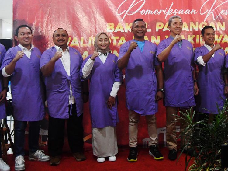 Para Calon Wali Kota dan Wakil Wali Kota Bogor Jalani Tes Kesehatan