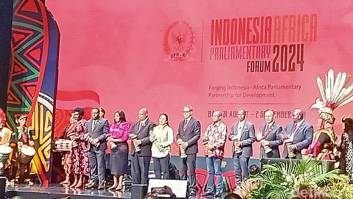 Pembukaan Indonesia-Africa Parliamentary Forum (IAPF) di Nusa Dua, Kuta Selatan, Badung, Bali, pada Minggu (1/9/2024). (Foto: Ni Made Lastri Karsiani Putri/detikBali)