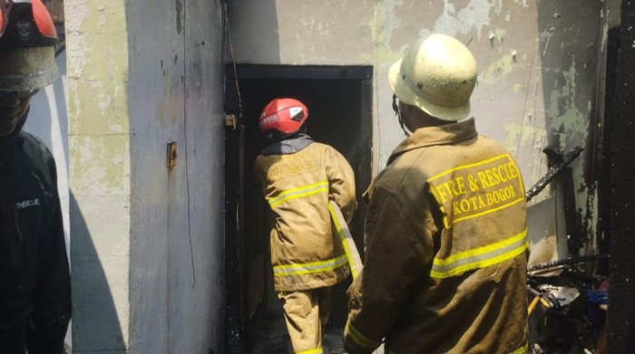 Tragedi Membara di Bogor: Korsleting Listrik Hanguskan Rumah, Sebabkan Luka-luka