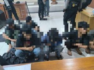 Polisi Ciduk 7 Remaja Hendak Tawuran di Cilacap, 3 Sajam-Petasan Disita