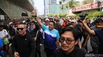 Pramono-Rano Sapa Pengunjung CFD Jakarta