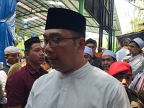 Ridwan Kamil Ziarah ke Makam Mbah Priok: Kakek Saya Juga Ulama