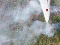 Helikopter Water Bombing Karhutla di 6 Wilayah Sumsel