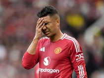 MU Jual Pemain Tua