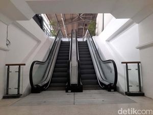Eskalator Stasiun Pasar Senen Mati, KAI Ungkap Penyebabnya