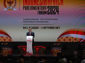 Fadli Zon Ingatkan Semangat Konferensi Asia-Afrika 1955 di Forum IAPF