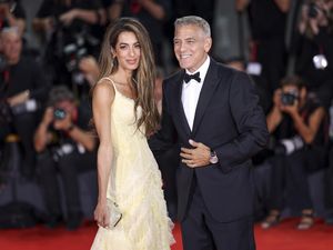 Donald Trump Kritik Pedas George Clooney dan Istri Pindah Jadi WN Prancis