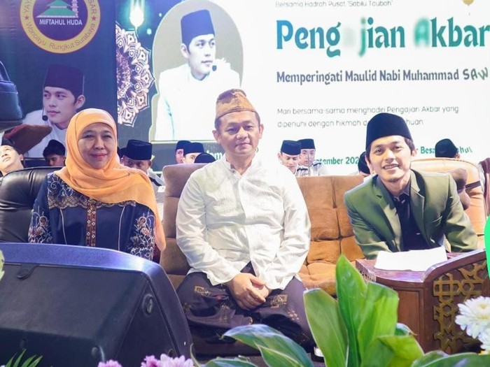 Gus Iqdam di rungkut surabaya