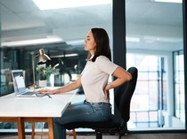Studi: Waspada, Duduk Terlalu Lama Bisa Bikin Otak Menyusut!