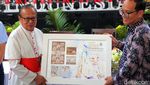 Ada Perangko Edisi Spesial Kunjungan Paus ke RI!