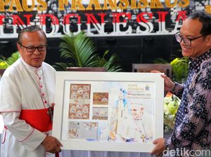 Ada Perangko Edisi Spesial Kunjungan Paus ke RI!