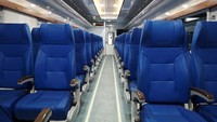 Kursi pada kereta ekonomi new generation sudah berjenis captain seat yang akan meningkatkan kenyamanan pelanggan dengan waktu tempuh yang panjang, karena memiliki desain kursi yang ergonomis dilengkapi fitur pengatur kemiringan (reclining) dan bisa disesuaikan searah laju KA ataupun berhadapan (revolving).   