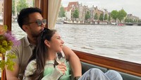 Jessica Mila menuliskan harapan pernikahan dengan Yakup Hasibuan, yakni bisa selalu dalam suasana romantis dan penuh canda. (Foto: Instagram @jscmila)