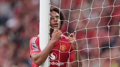 Zirkzee yang Tenggelam di MU