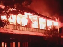 Empat Ruangan Kelas MTs di Lombok Barat Ludes Terbakar