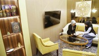 Nasabah MegaFirst Syariah akan menikmati berbagai layanan dan keuntungan eksklusif, mulai dari personal relationship manager, akses gratis ke airport lounge, Hajj & Umrah Concierge, hingga konsultasi ziswaf (zakat, infaq, shodaqoh, dan waqaf) gratis bersama lembaga ZISWAF CTARSA dan berbagai keistimewaan lainnya. 