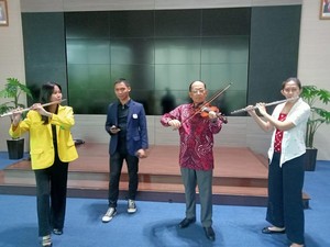 2 Universitas Kolaborasi Buat Pagelaran Orkestra Musik, Sajikan Lagu Dalam-Luar Negeri