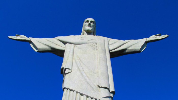 Patung Yesus