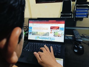 Bawaslu Blitar Pastikan Paslon Sebar Uang Saat Daftar Bukan Pelanggaran