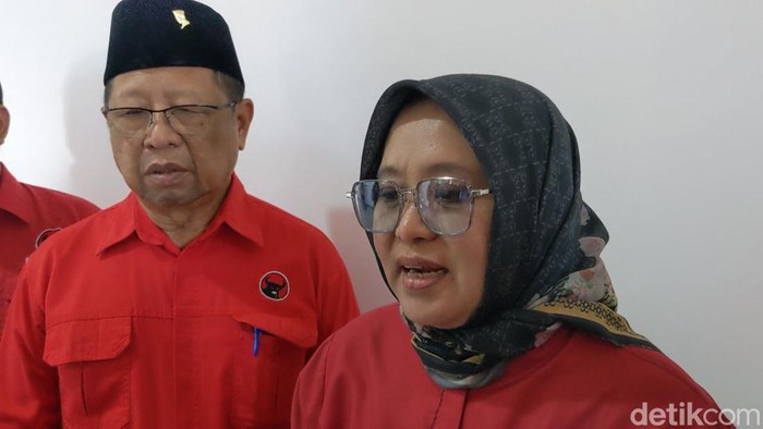 Plt Ketua DPC PDIP Tulungagung Erma Susanti