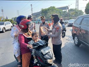 Cara Unik Srikandi Polresta Sidoarjo Saat Peringati HUT ke-76 Polwan