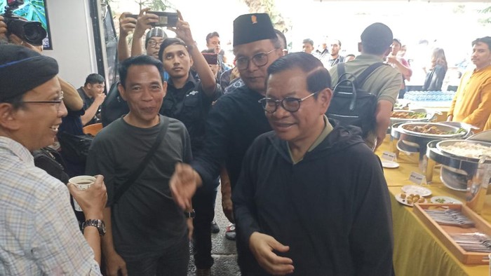 Pramono Anung di Rumah Cemara, Jakarta Pusat, Senin (2/9/2024).
