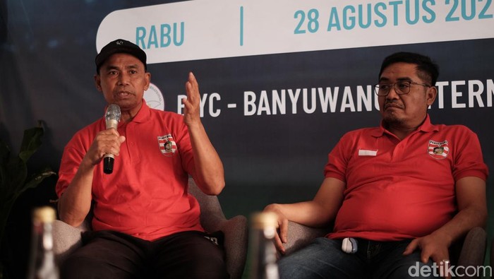 Presiden Club Persewangi FC Handoko