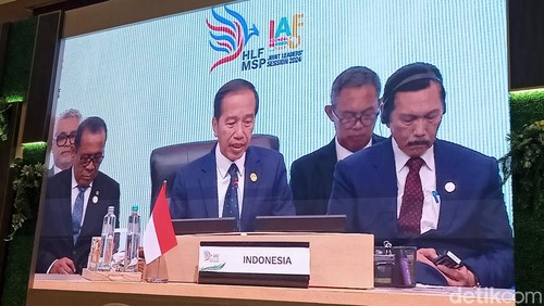 Presiden RI Joko Widodo (Jokowi) membuka joint leaders session High Level Forum on Multi Stakeholder Partnerships (HLFMSP) 2024 dan Indonesia Africa Forum (IAF) ke-2 di Nusa Dua, Badung, Bali, Senin (2/9/2024). (Ni Made Lastri Karsiani Putri-detikBali).