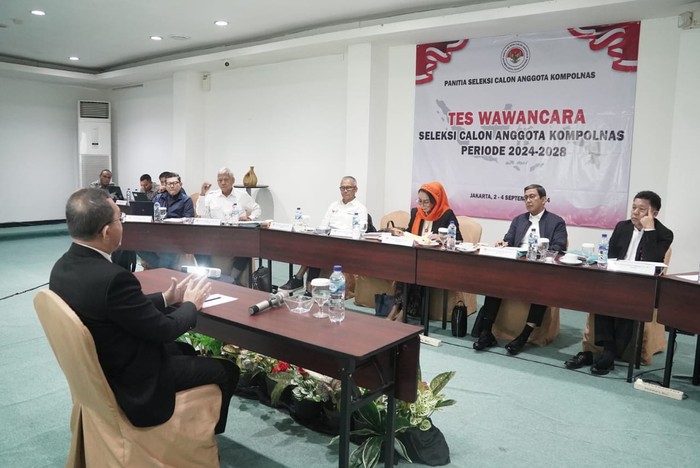 Proses tes wawancara calon Anggota Kompolnas (dok. Tim Humas Kompolnas)