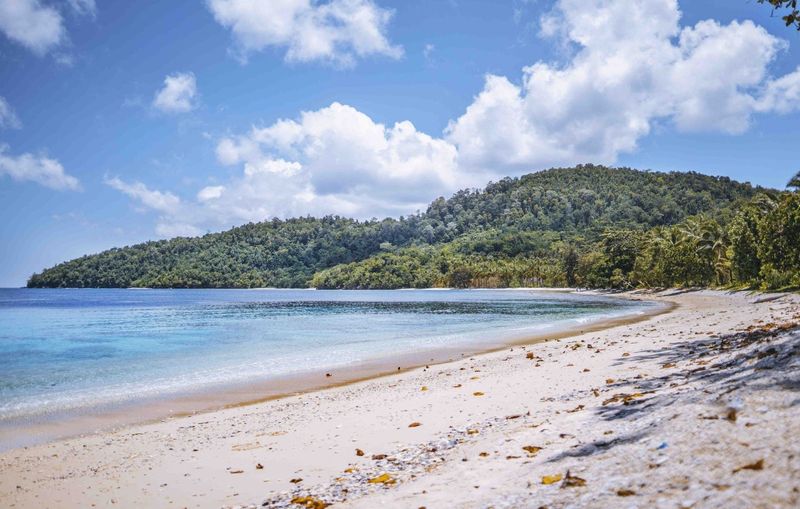 Pulau Gebe di Halmahera Tengah