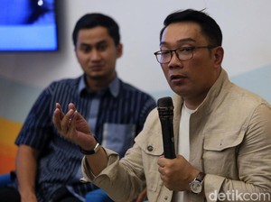 Janji-janji RK dari soal Pohon hingga Curhat Via Aplikasi