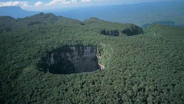 Sinkhole terbesar di dunia