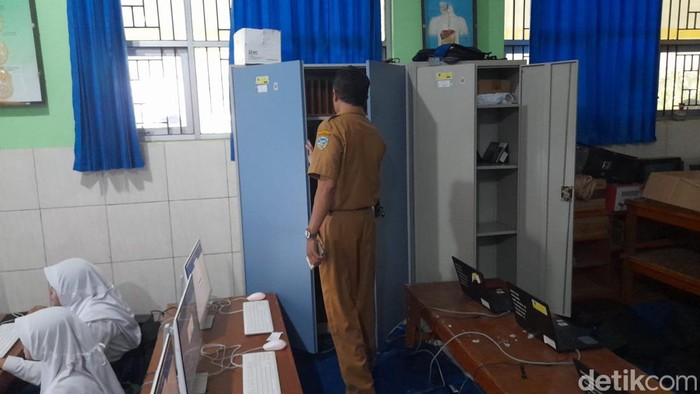 SMP 20 Kota Tasikmalaya dibobol maling