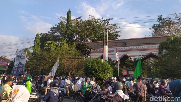 Suasana di depan Kampus UIN Alauddin Makassar di Samata, Gowa. LM Mashudi/detikSulsel
