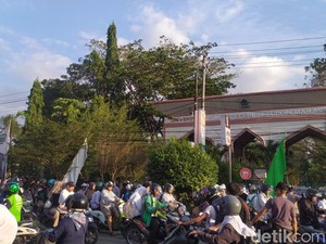 Rektor UIN Makassar Skors Mahasiswa Soal Demo Wajib Izin Diadukan ke Gibran