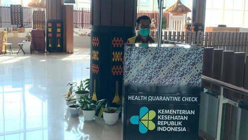 Salah satu thermal scanner yang dipasang Loka Karantina Kesehatan Labuan Bajo di Bandara Internasional Komodo di Labuan Bajo, Manggarai Barat, NTT.