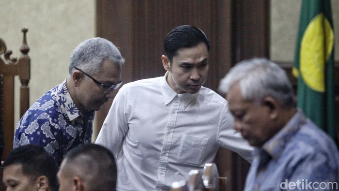 Harvey Moeis, Suparta dan Reza Andriansyah mengikuti sidang lanjutan di Pengadilan Tipikor, Jakarta. Sidang menghadirkan saksi-saksi dari jaksa penuntut umum (JPU).