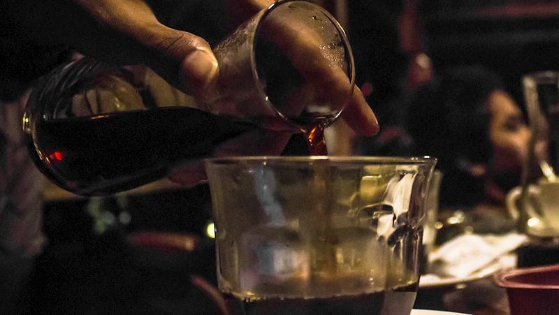 7 Racikan Kopi Terburuk di Dunia Dibuat Pakai Bahan Ini