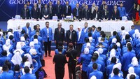 Para mahasiswa baru diharapkan dapat menjadi pemain global yang kompeten dan mampu mengelola waktu dengan baik selama masa studi mereka, sehingga mendapatkan nilai tambah yang tinggi. 