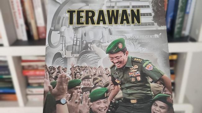 Cover buku biografi Terawan (Sudrajat/detikcom)