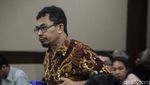 Ekspresi Crazy Rich Surabaya Budi Said di Sidang Korupsi Emas Antam