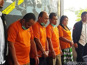 Tampang Sindikat Hipnotis Nenek di Kelapa Gading Jakut Kini Berbaju Tahanan
